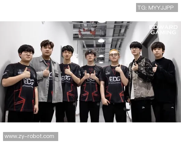 英雄联盟深度解析：揭开EDG战队背后的实力与荣耀之路